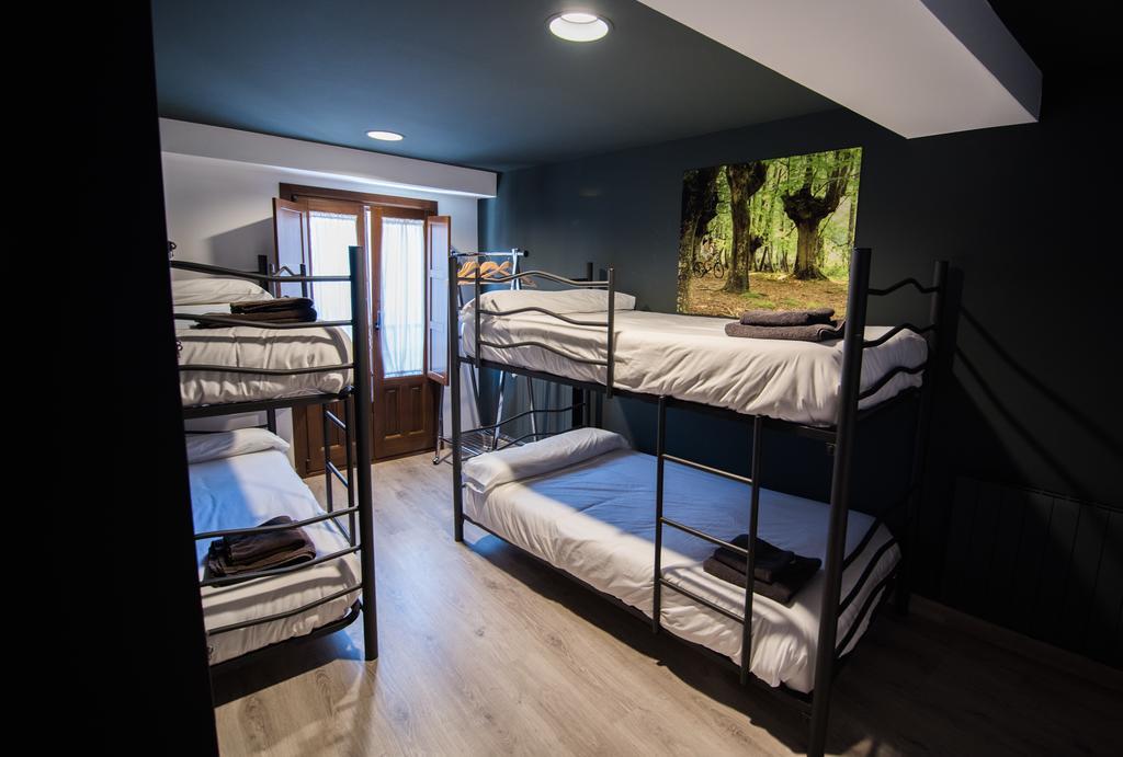 Koikili Aterpetxea Hostel Ochandiano Ngoại thất bức ảnh